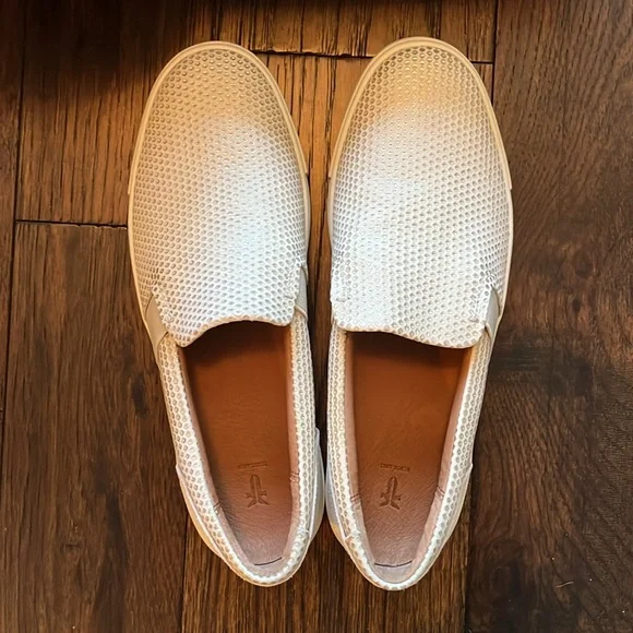 NIB Frye slip on sneakers - Picture 3 of 6